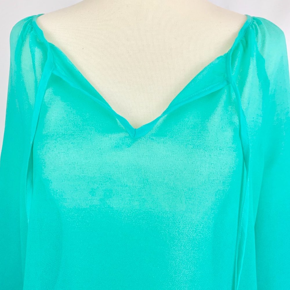 A.N.A Petite Turquoise V-Neck Tunic Medium - Picture 2 of 8